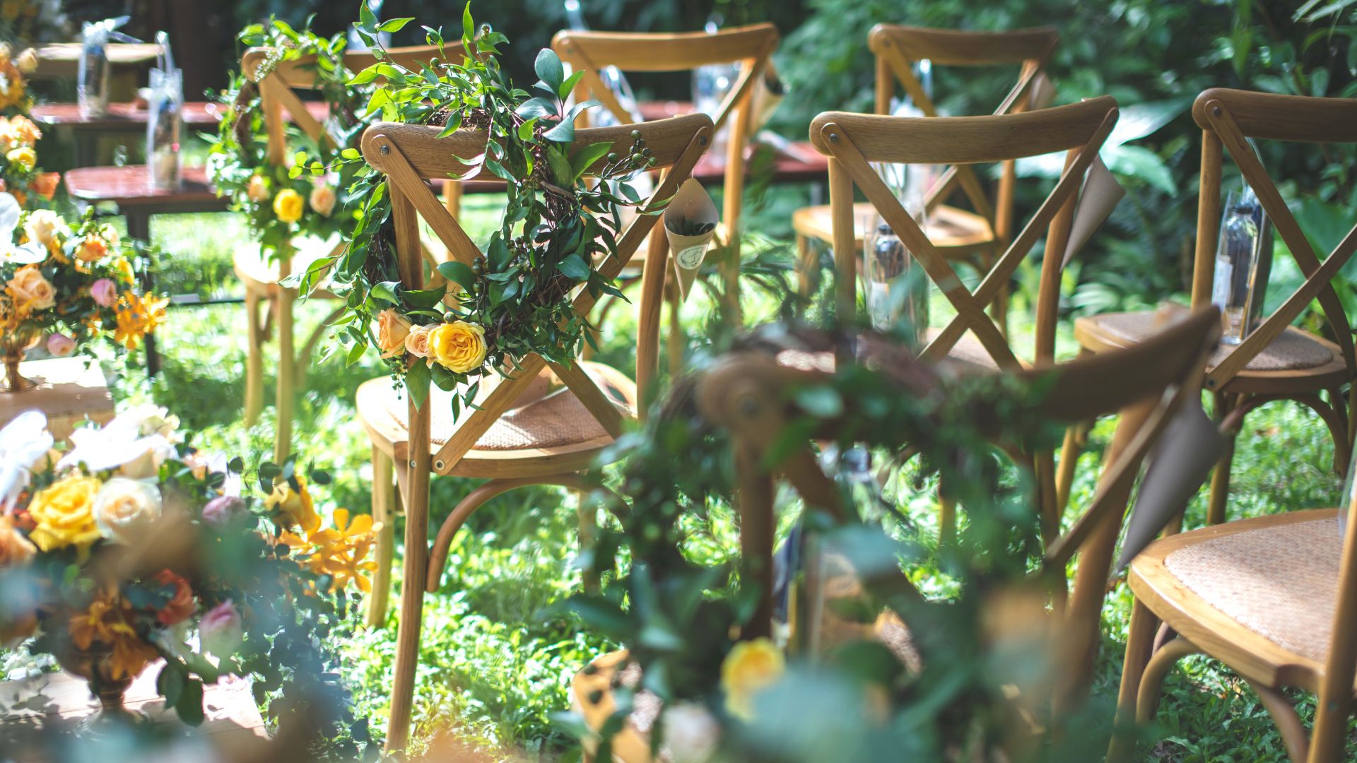 ceremony-chairs-yellow-floral