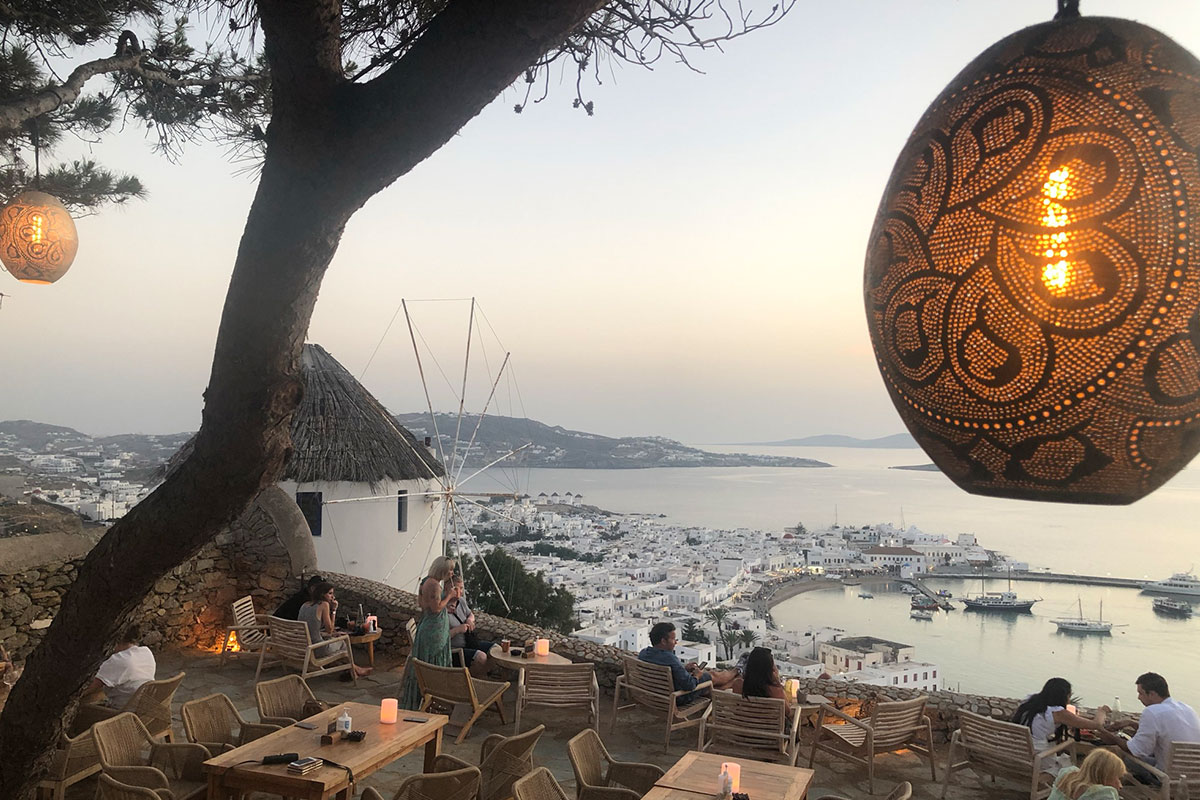 mykonos-greece-180-sunset-bar